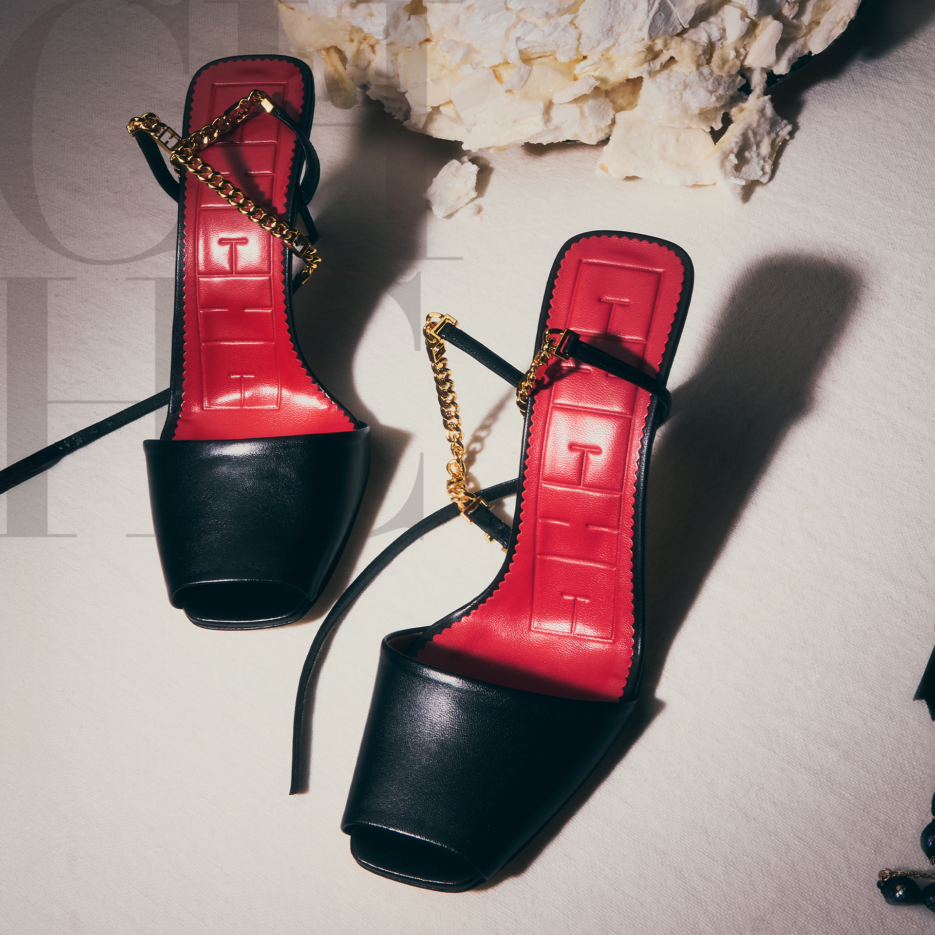 Carolina Herrera Facebook ad: New In | CH Carolina Herrera