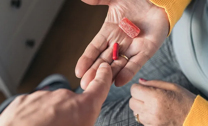 Deal of The Day Facebook ad: Search for Energy Support Gummy Vitamins