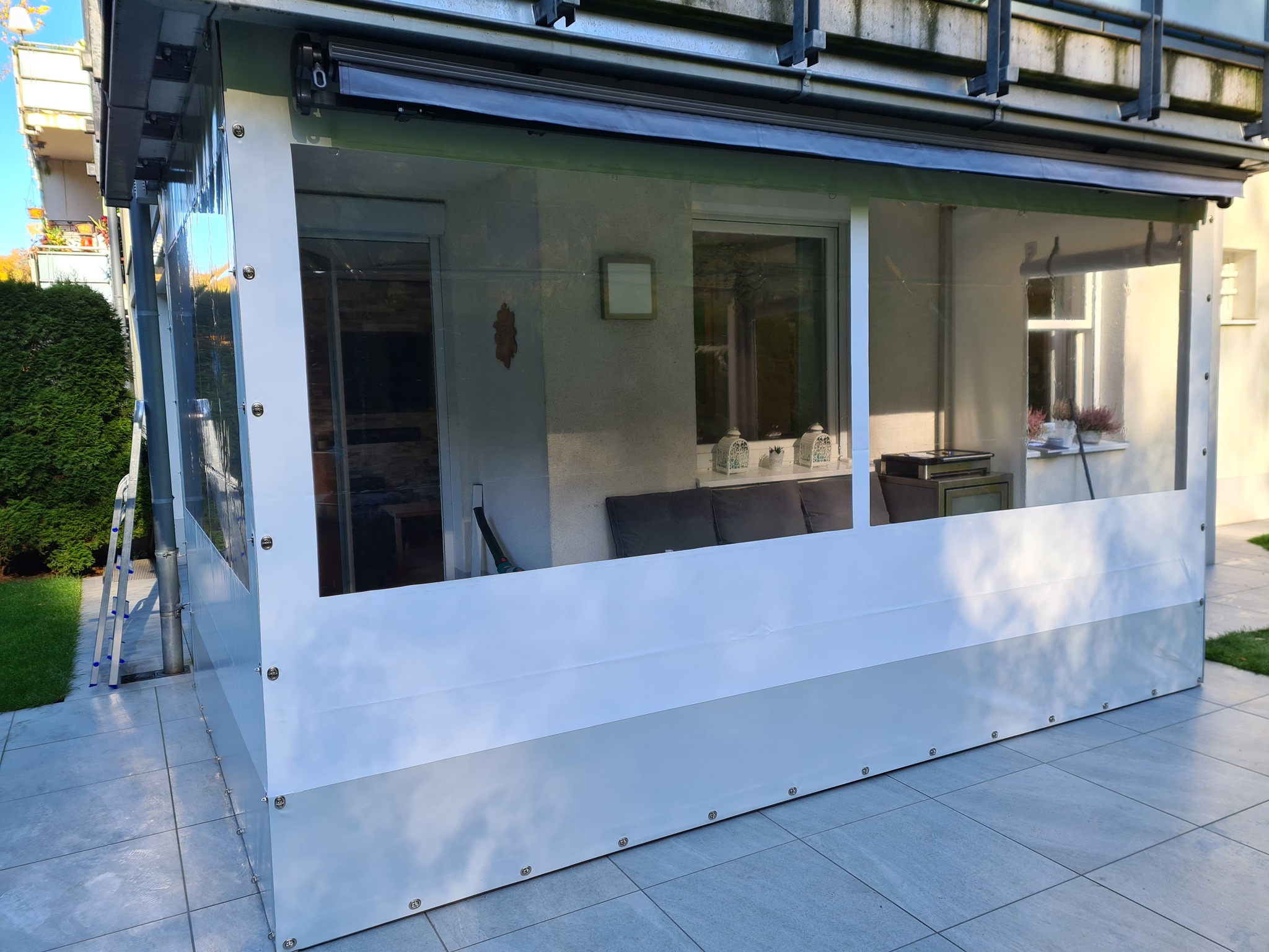 temelplanen Facebook ad: Ganzjähriger Schutz für Ihre Terrasse, mit TEMELPLANEN.