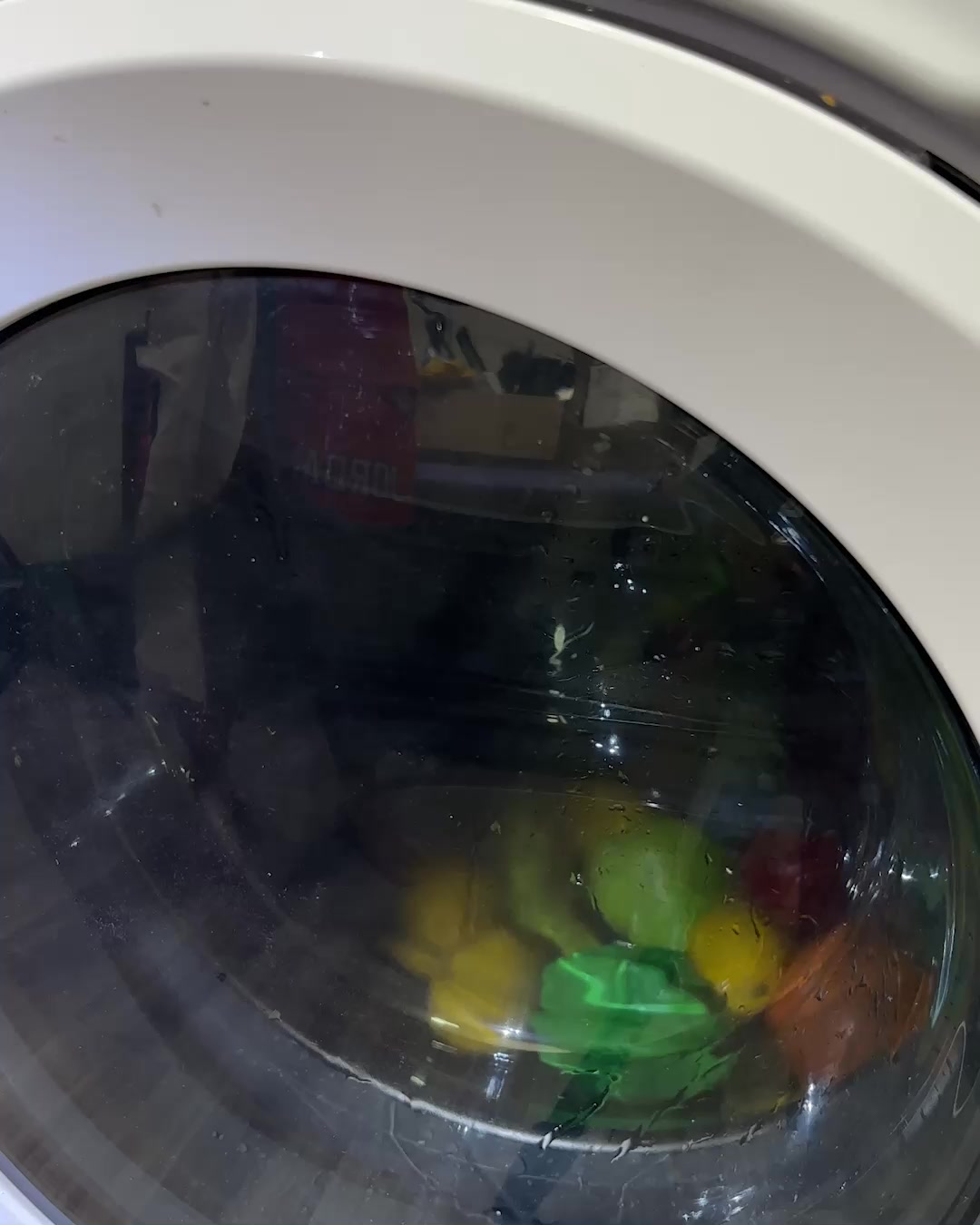 Earth Breeze Facebook ad: America's #1 Laundry Detergent Sheet