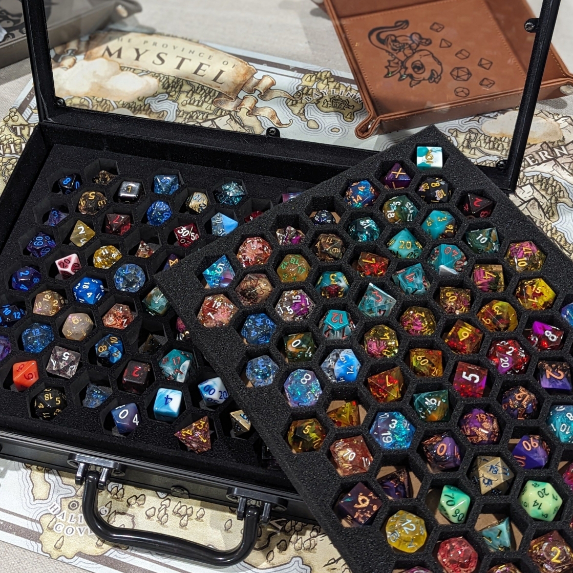 Dicemate Facebook ad: DICE SET
