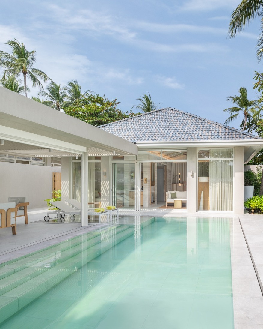 Centara Reserve Samui Facebook ad: 𝐓𝐡𝐞 𝐑𝐞𝐬𝐞𝐫𝐯𝐞 𝐎𝐜𝐞𝐚𝐧 𝐏𝐨𝐨𝐥 𝐕𝐢𝐥𝐥𝐚 - the…