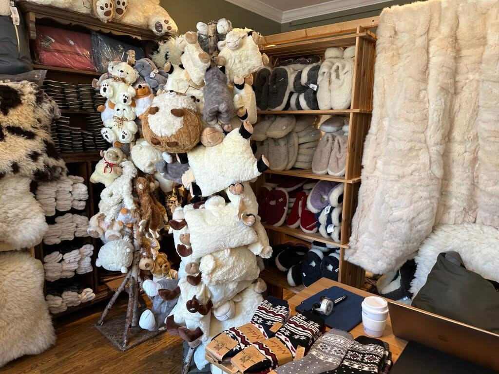 Koselig og varme gaver Facebook ad: Koselige Gaver i Naturlige Materialer | Koselig Group