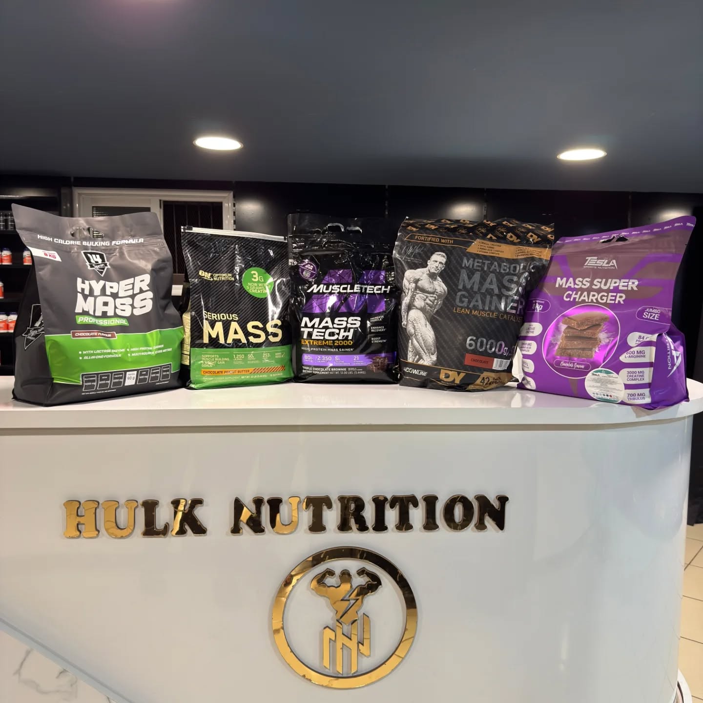 Hulk nutrition Facebook ad: مرحبا بجميع الأبطال بمركزنا المتخصص في المكملات الرياضية…