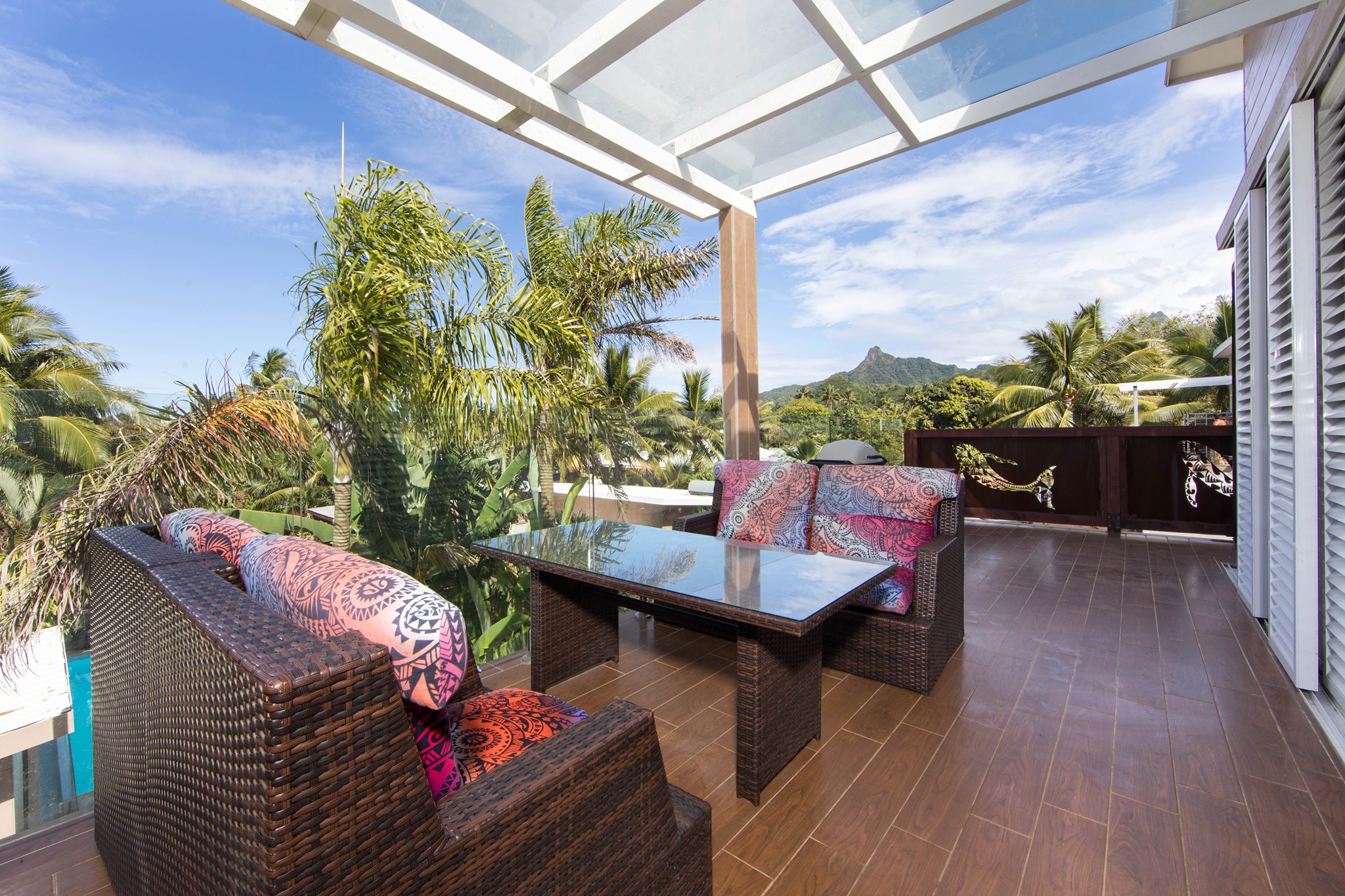 Kia Orana Villas Facebook ad: Welcome To Kia Orana Villas and Spa