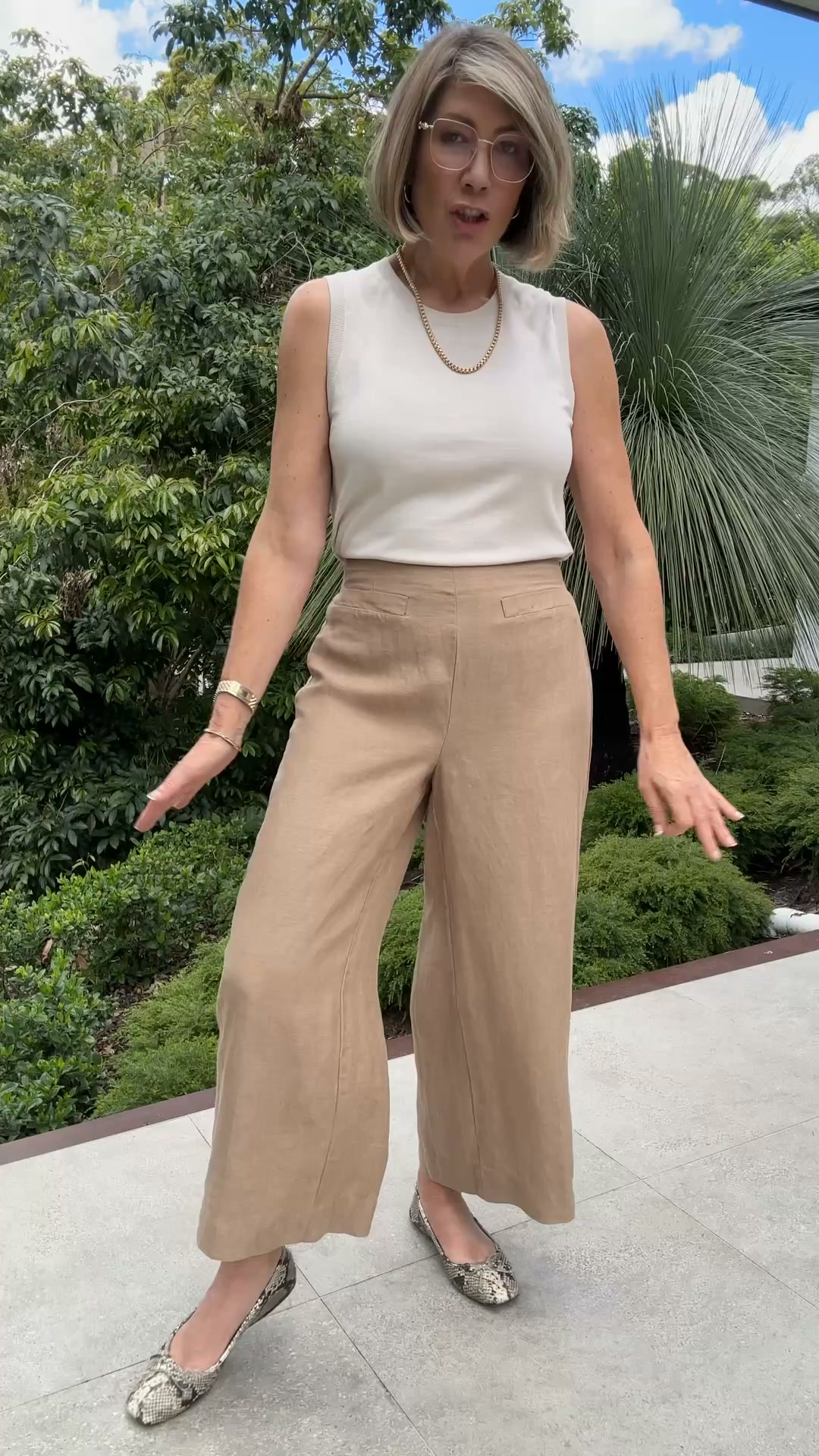 Blue Illusion Facebook ad: French Linen 7/8 Pant - Camel Twill