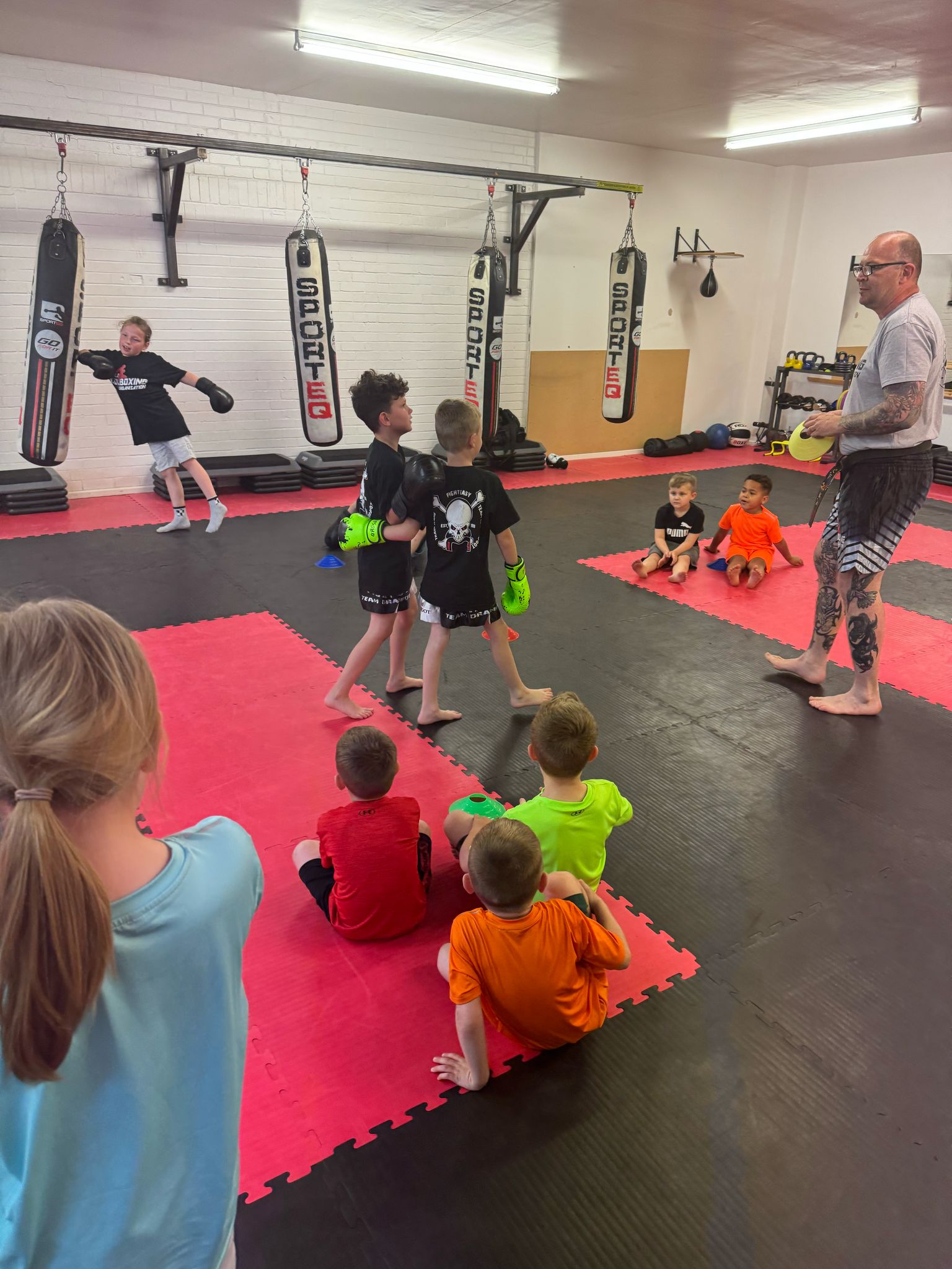 Dragonfoot Kickboxing & Boxing Academy Facebook ad