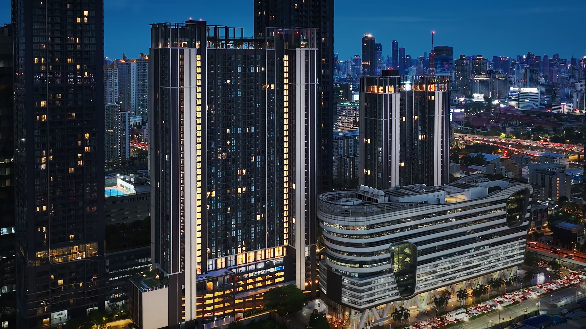 ClubSunday Condo Story Facebook ad: ทำไม NUE District R9 ถึงมีมูลค่าโครงการสูงขึ้นถึง 30%?