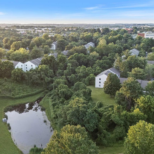 Zillow Apartments for Rent Facebook ad