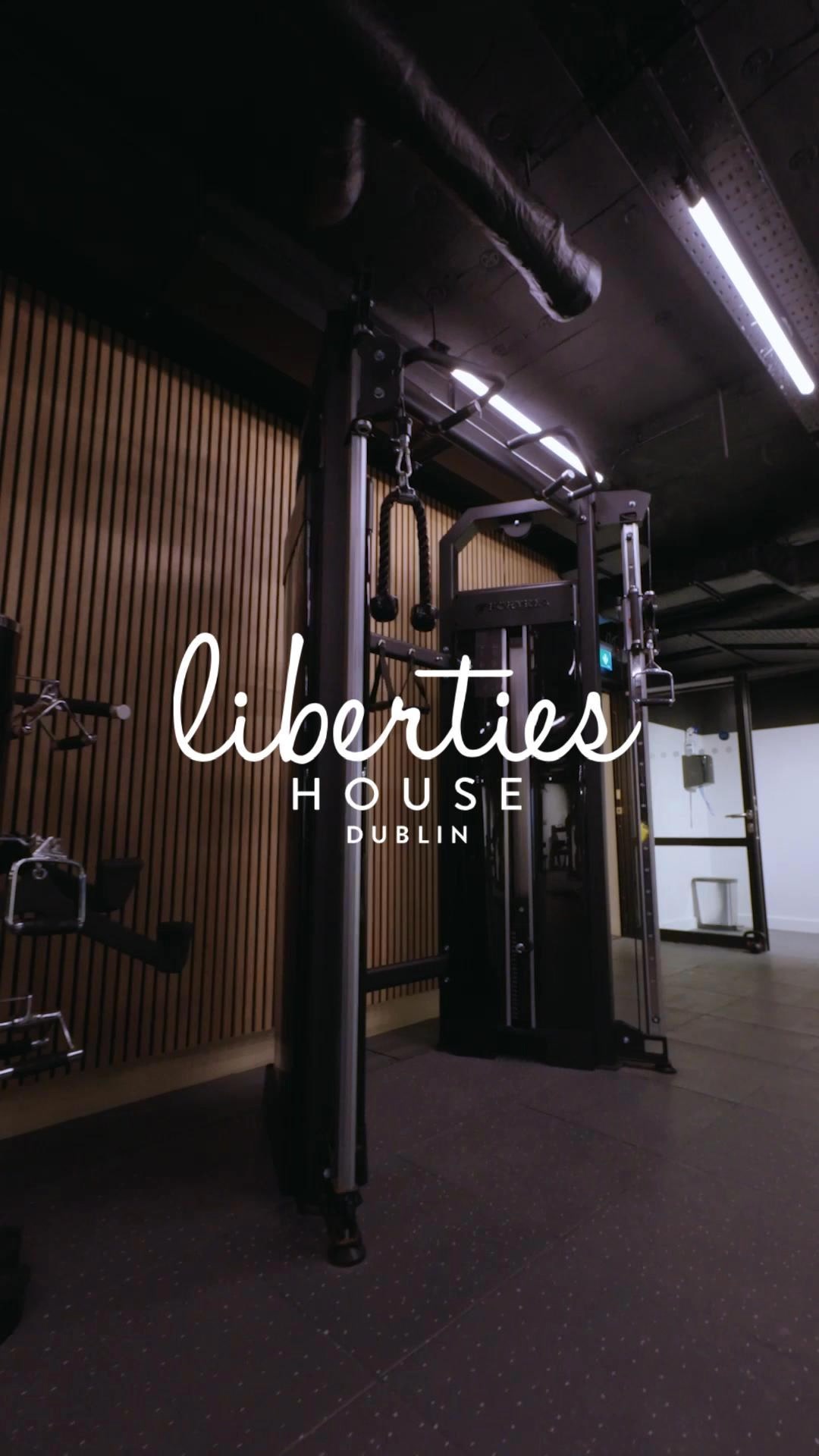 Fitness Equipment Ireland Facebook ad: Build Your Dream Gym in No Time