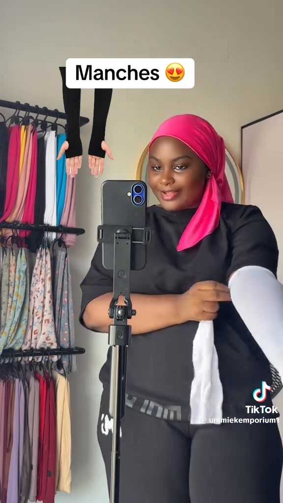 Source chic chez Fatima Facebook ad: ARRIVAGE DE FOULARDS JESSY & M'ENCHETTES