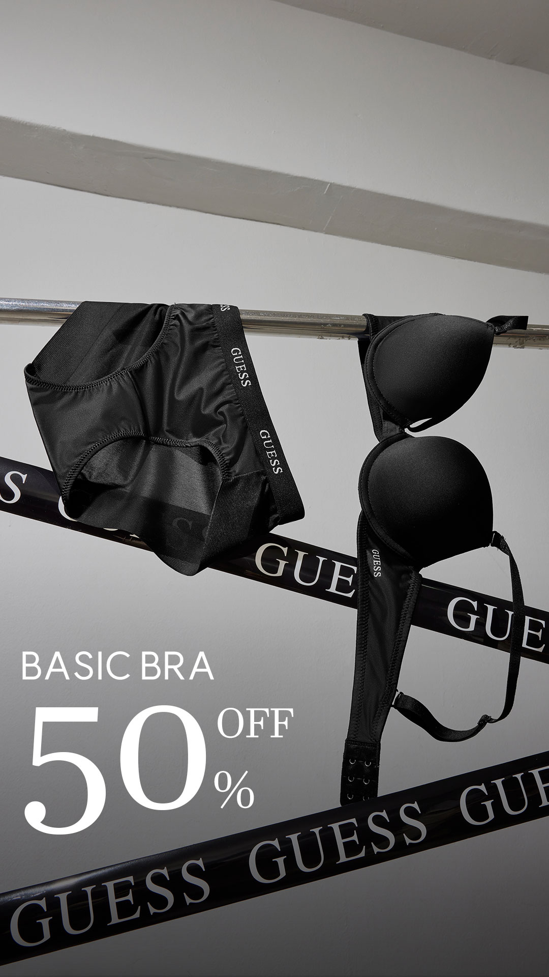 Guessunderwear.kr Facebook ad from Mar 2, 2026