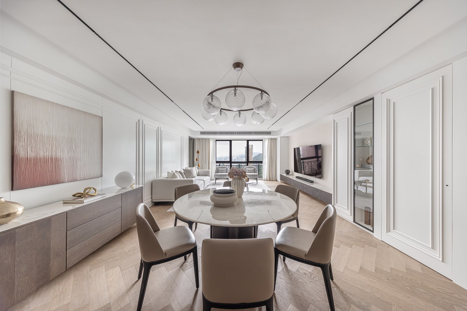 Grande Interior Design Facebook ad: Clovelly Court // Where British Accents Meets Family…