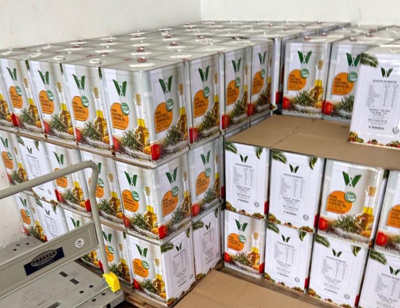 Aries Zodiacs Company Limited Facebook ad: We are factory producing and supplying Cooking Sunflower…