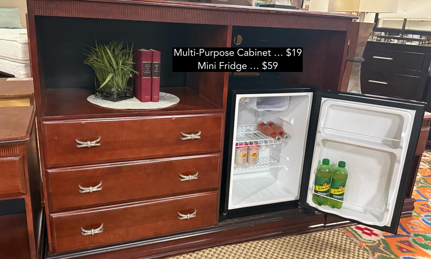 Cash Liquidations, Inc. Facebook ad: Durable designs & affordable prices!