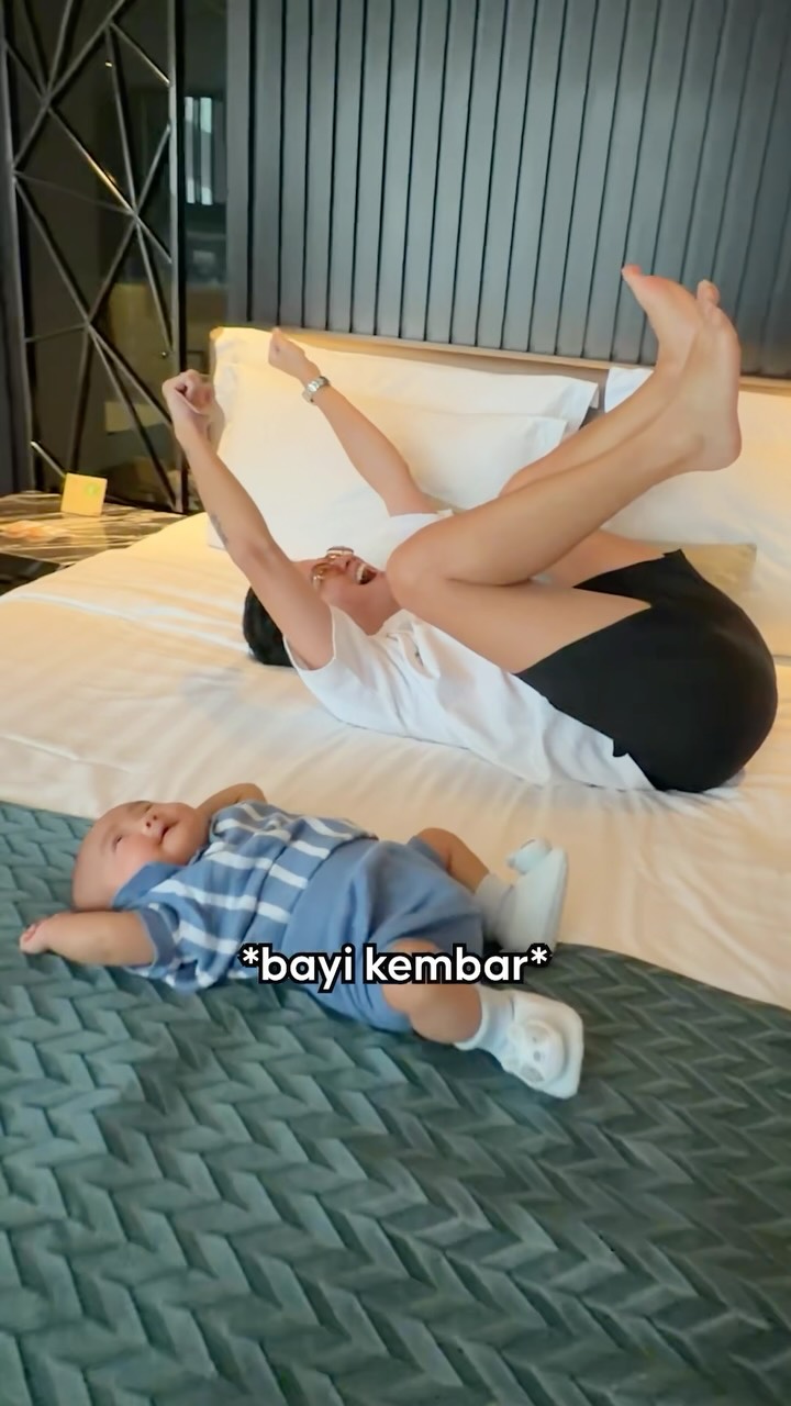 kevinbenlaurence Facebook ad: Akhirnyaaa liburannn