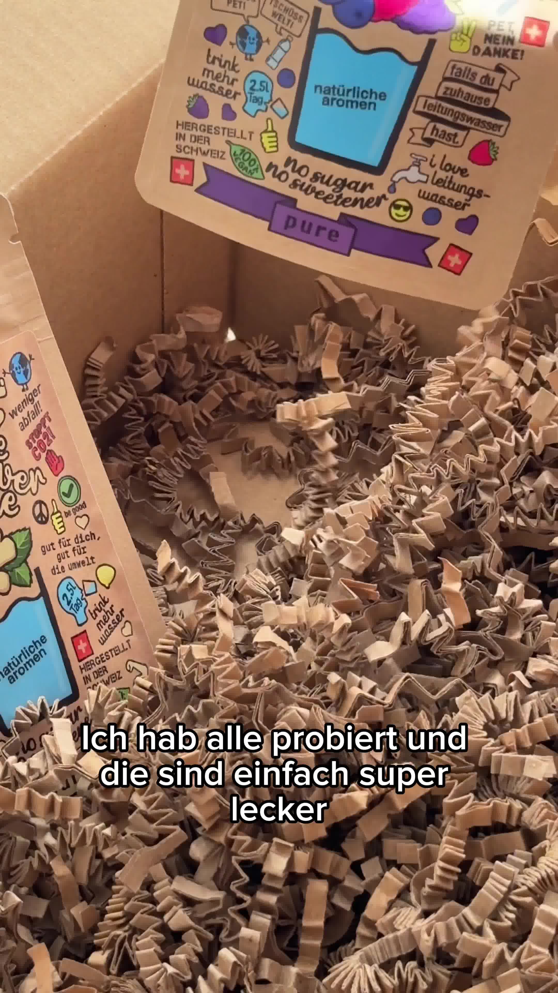 dropz Facebook ad: So macht Wasser trinken Spaß
