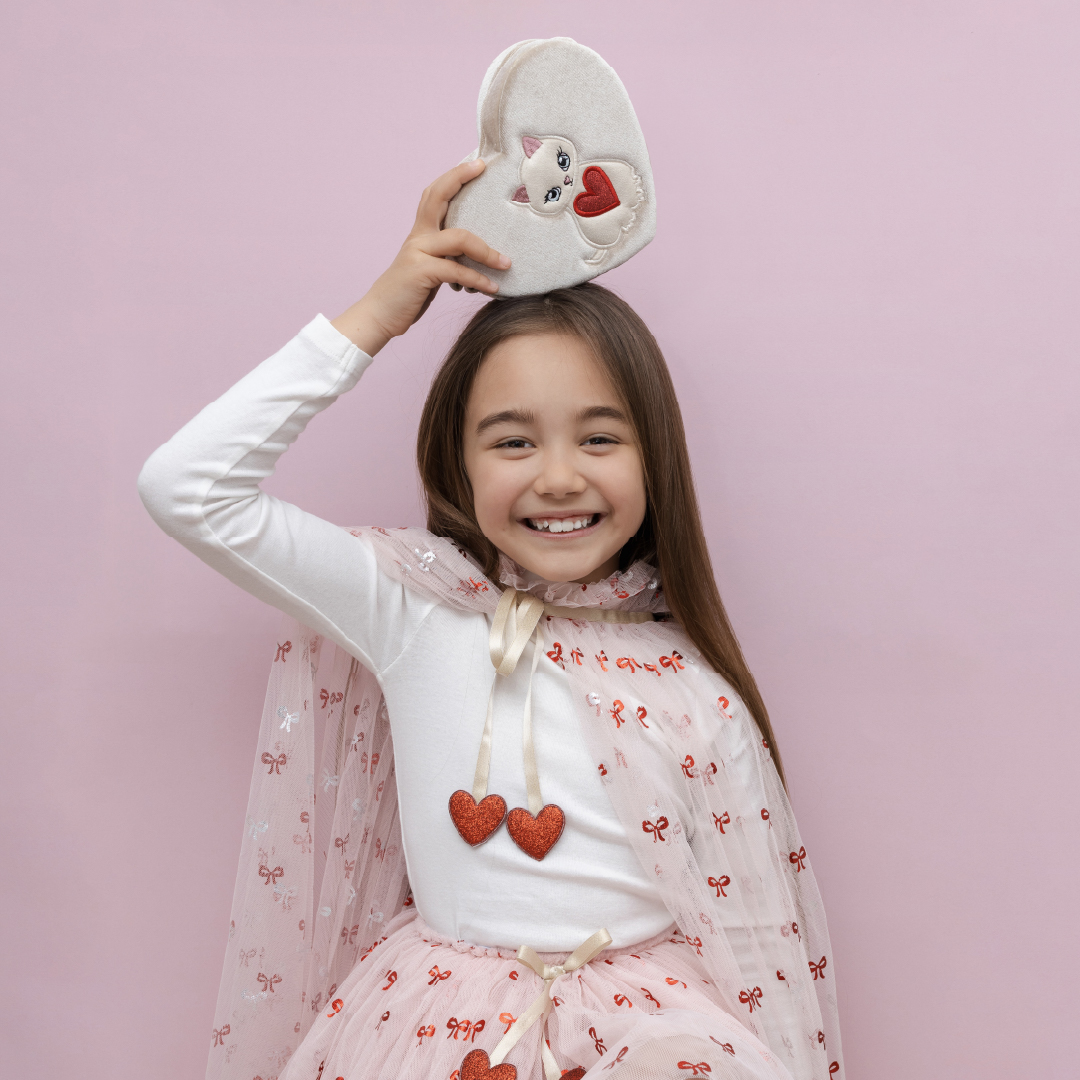 Mimi and Lula Facebook ad