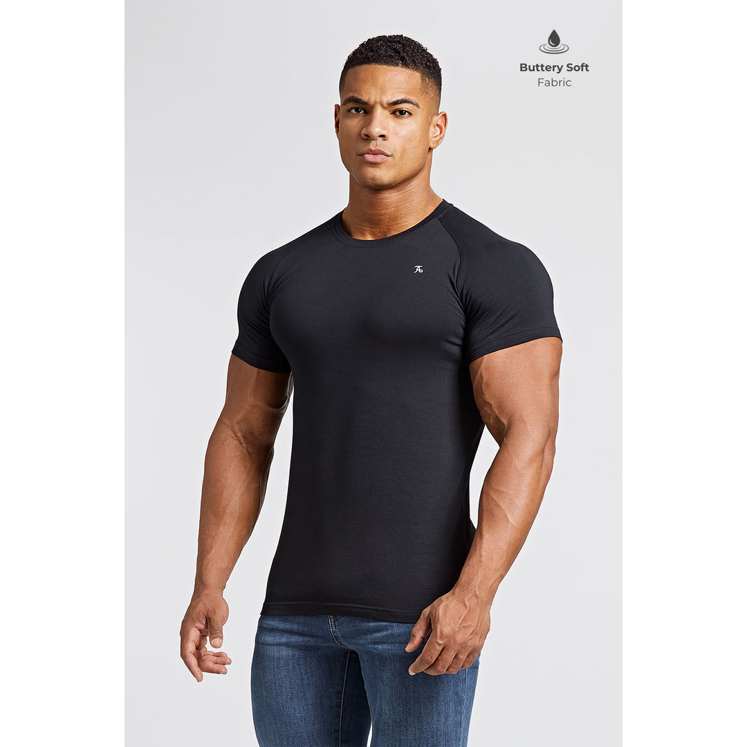TAILORED ATHLETE Facebook ad
