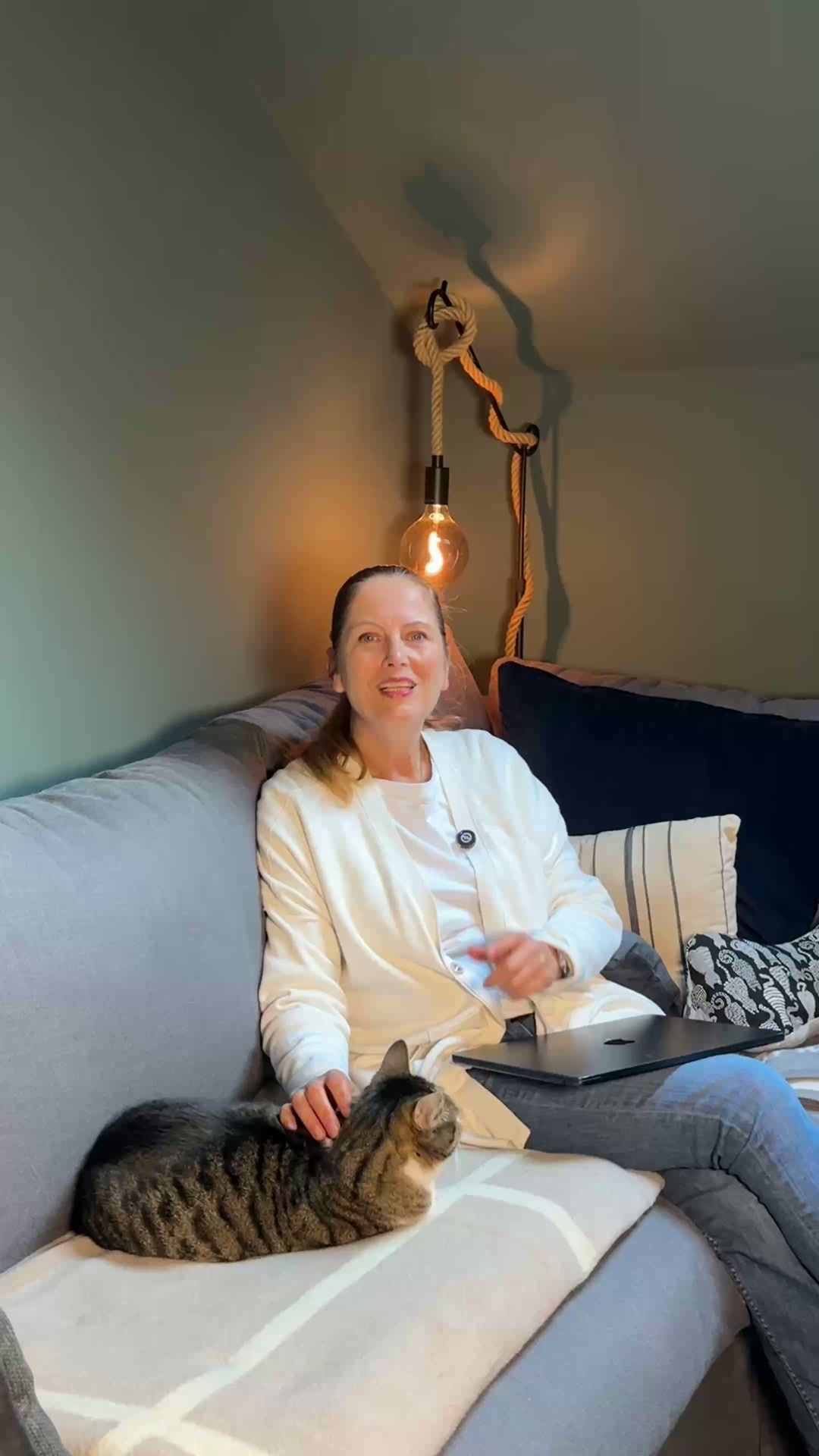 Linda Dornau - Assistiere dich frei Facebook ad: Virtuelle Assistentin, nebenberuflich