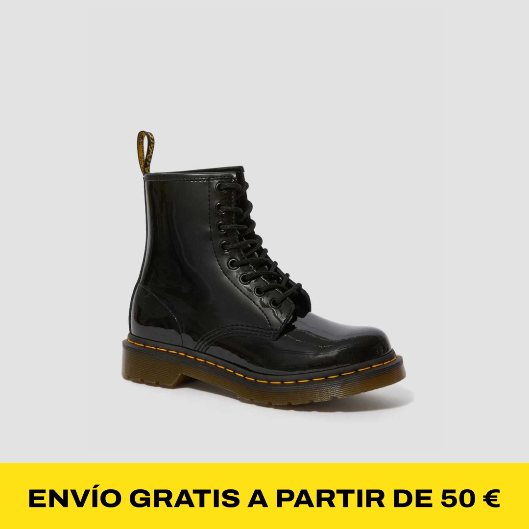 Dr. Martens Facebook ad
