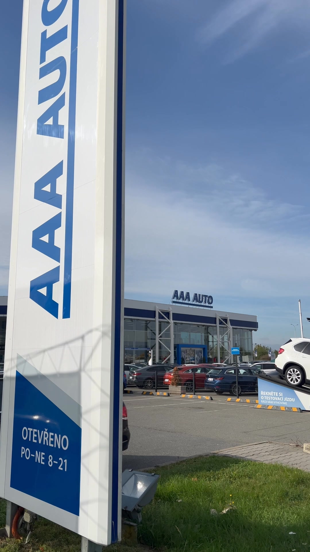 AAA Auto Facebook ad: Těšíme se na Vaši návštěvu na adrese Brno…