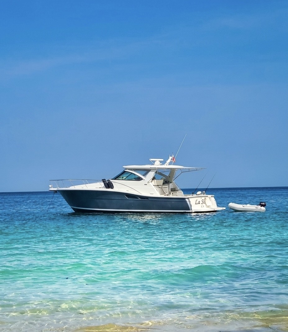 Yate de lujo Ciudad de Panamá Facebook ad: Escápate un día completo a Isla Taboga a…