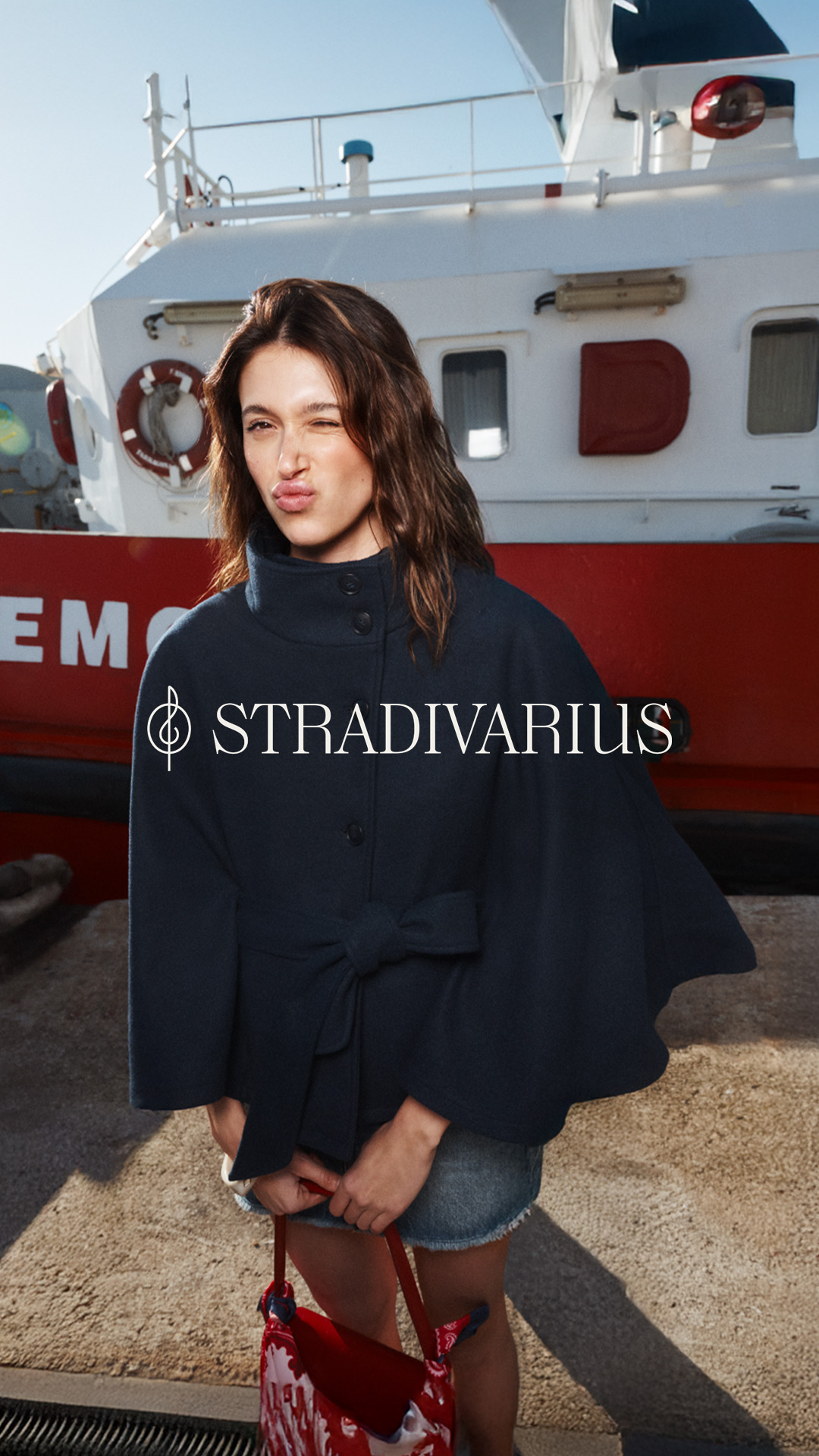 Stradivarius Facebook ad