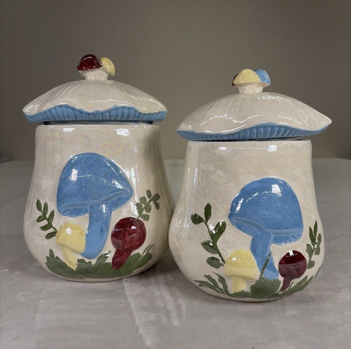 Marcus Pointe Thrift Store Facebook ad: Shop our Online Store!