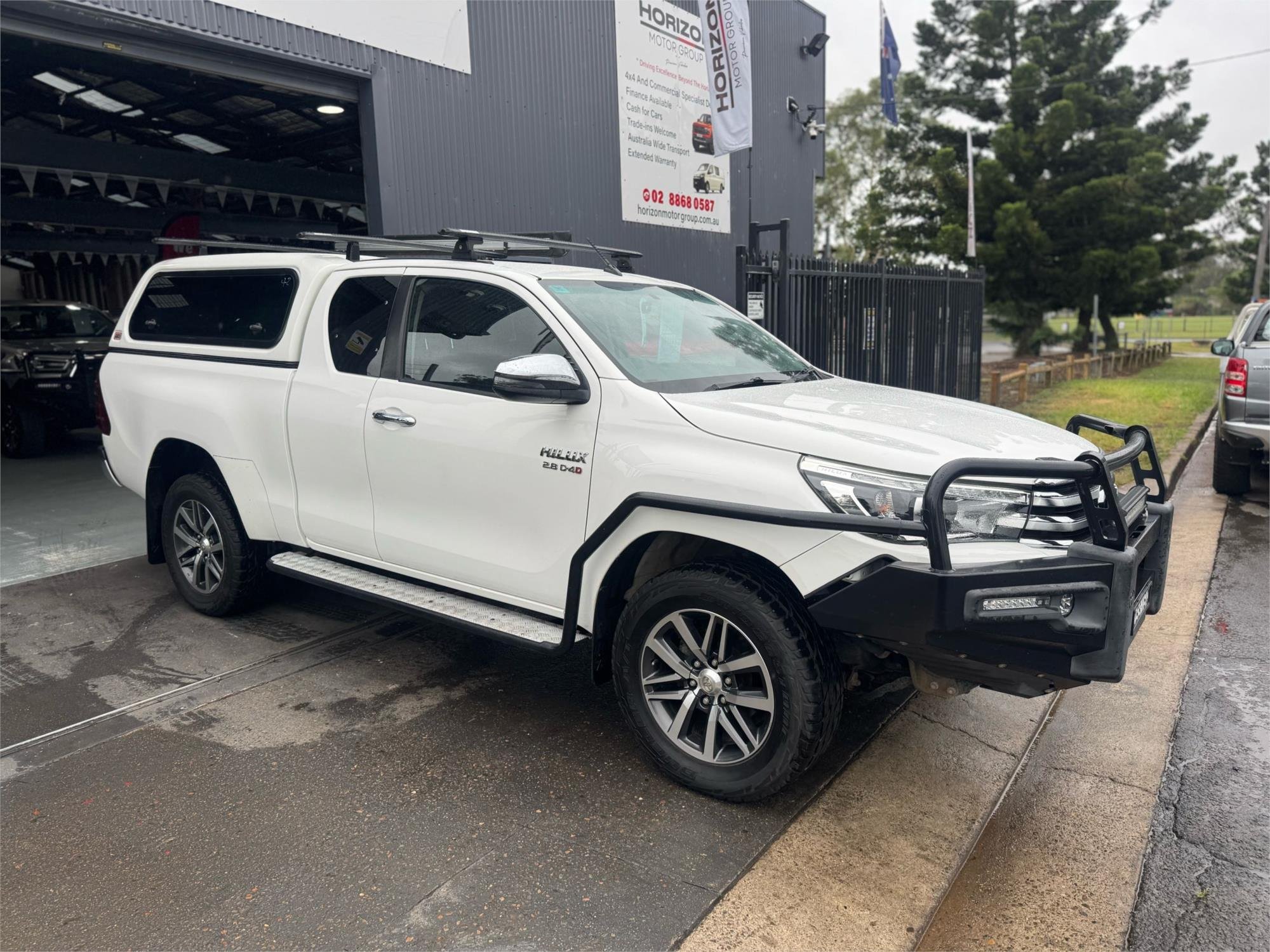 Saree Ya Facebook ad: 2017 Toyota Hilux