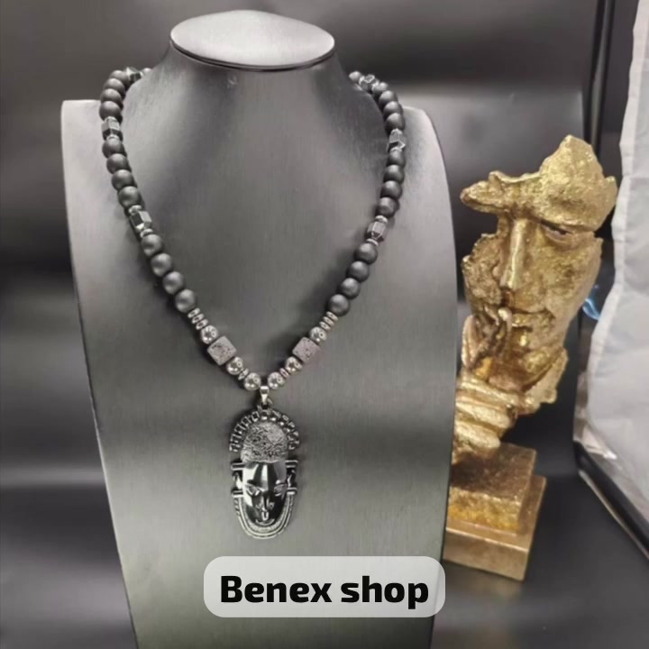 Benex Shop Facebook ad: Pay on delivery!
