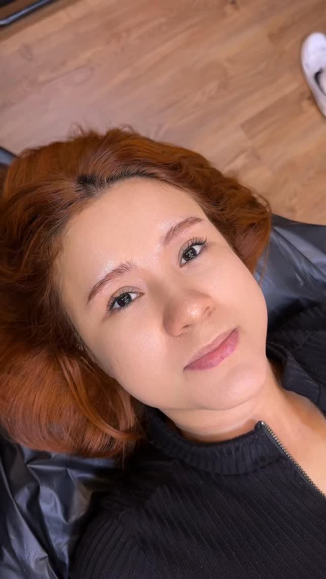 Masterbrows Facebook ad: Agenda tu valoración