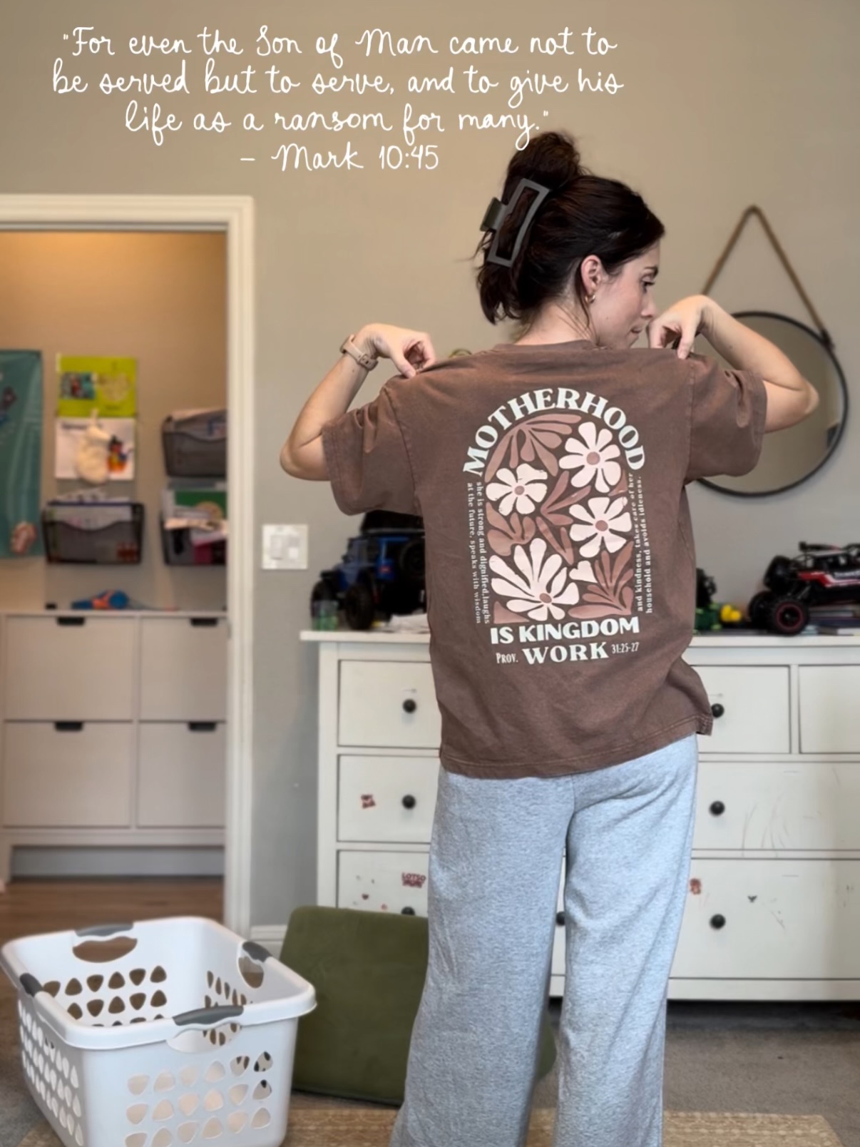 Denny the Singing Mama Facebook ad