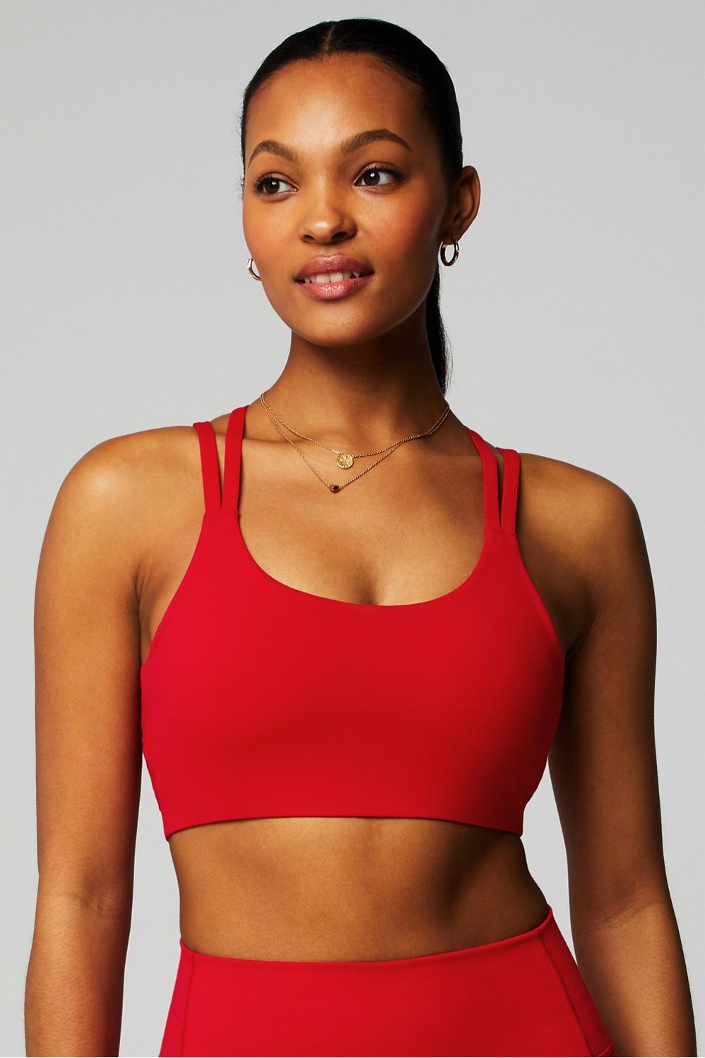 Fabletics Facebook ad: All our members' favorite pieces are 80% off…
