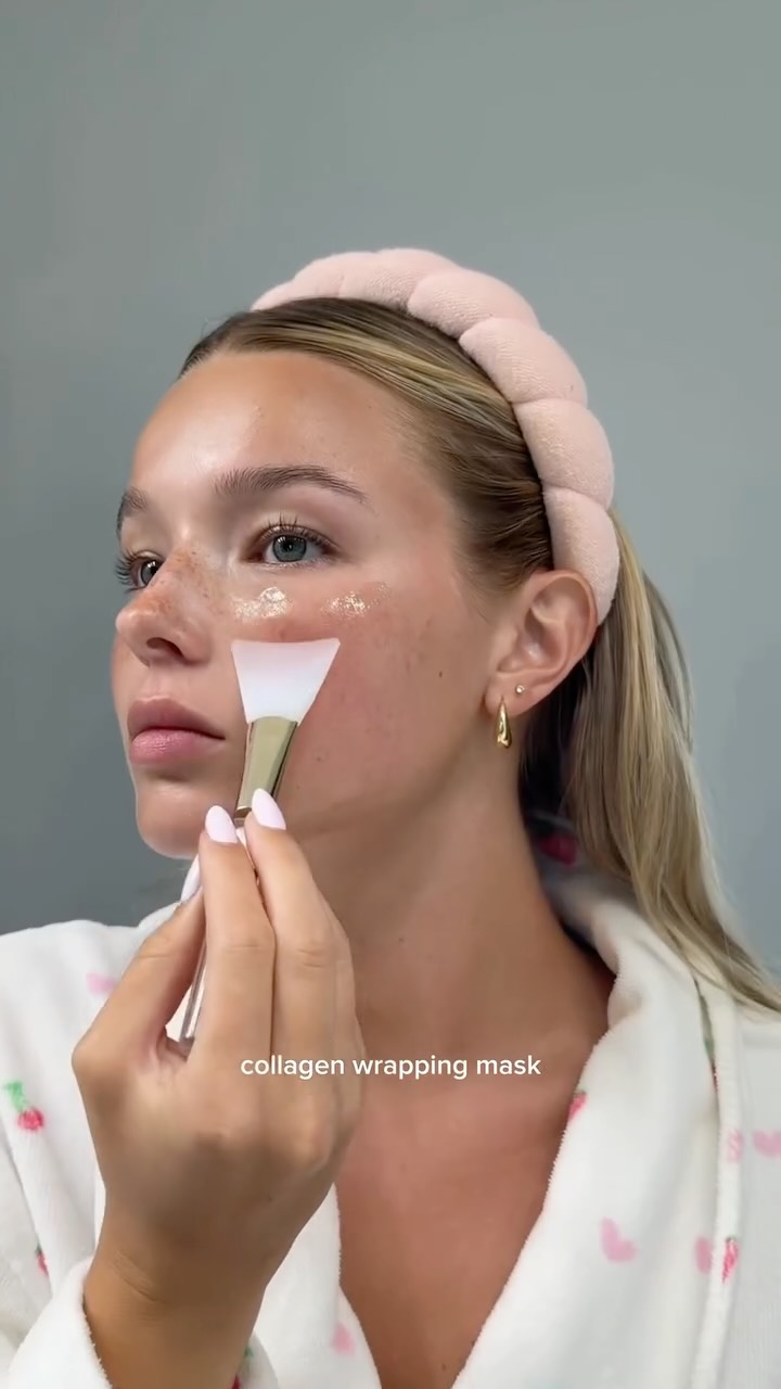 Marimorbeli Facebook ad: this medicube collagen mask protects your skin overnight…