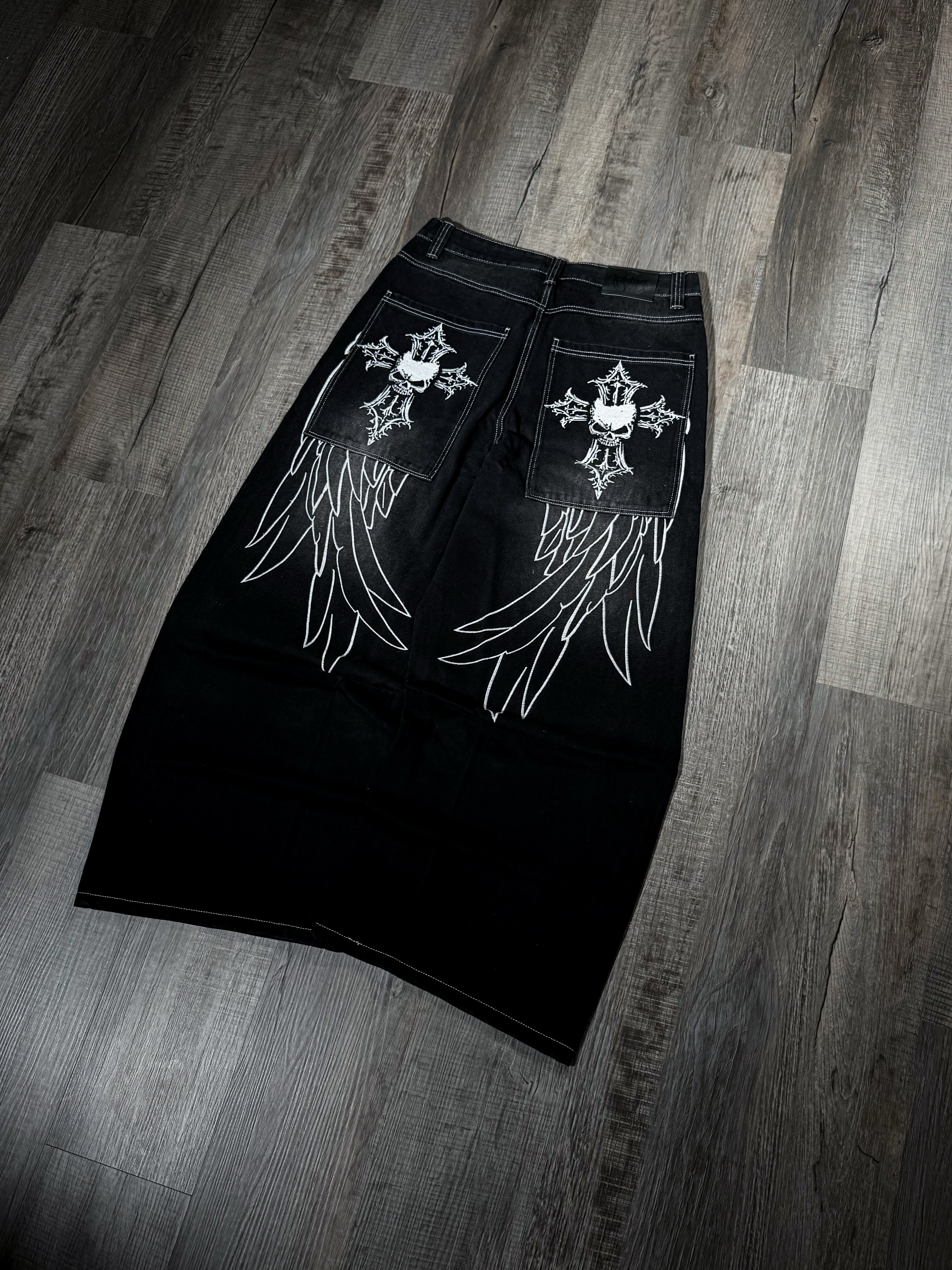 hell.vex Facebook ad: heretic jeans. exordium pt.