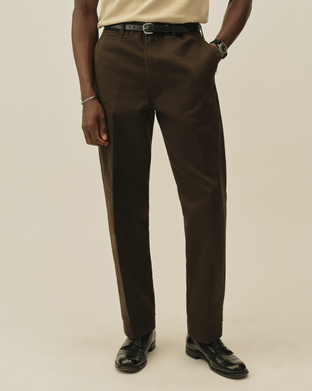 Buck Mason Facebook ad: Paperback Twill Chino