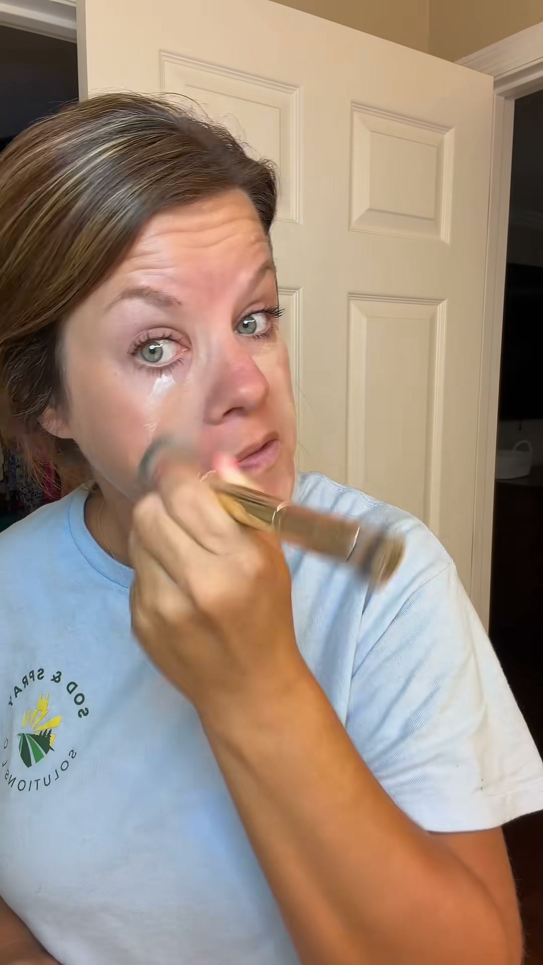 Prime Prometics Facebook ad: Color-Changing Foundation For 50+ Skin