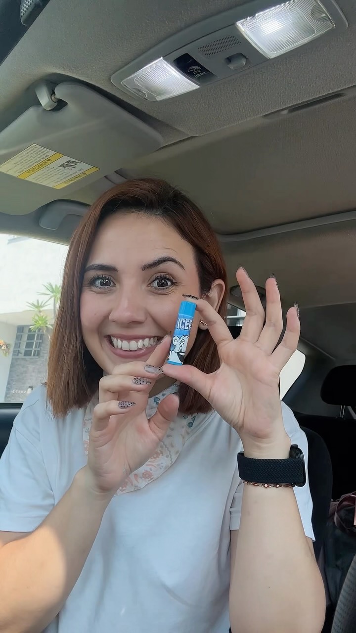 Republic Cosmetics México Facebook ad: ¿Quien no ama los ICEE?
