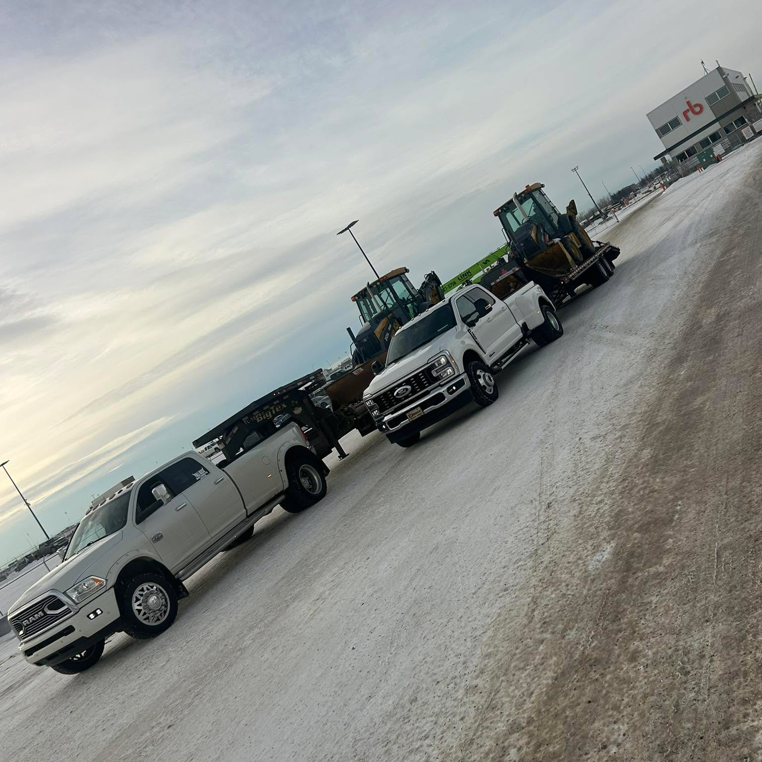 Southern Sask Contracting Facebook ad: Chat in Messenger