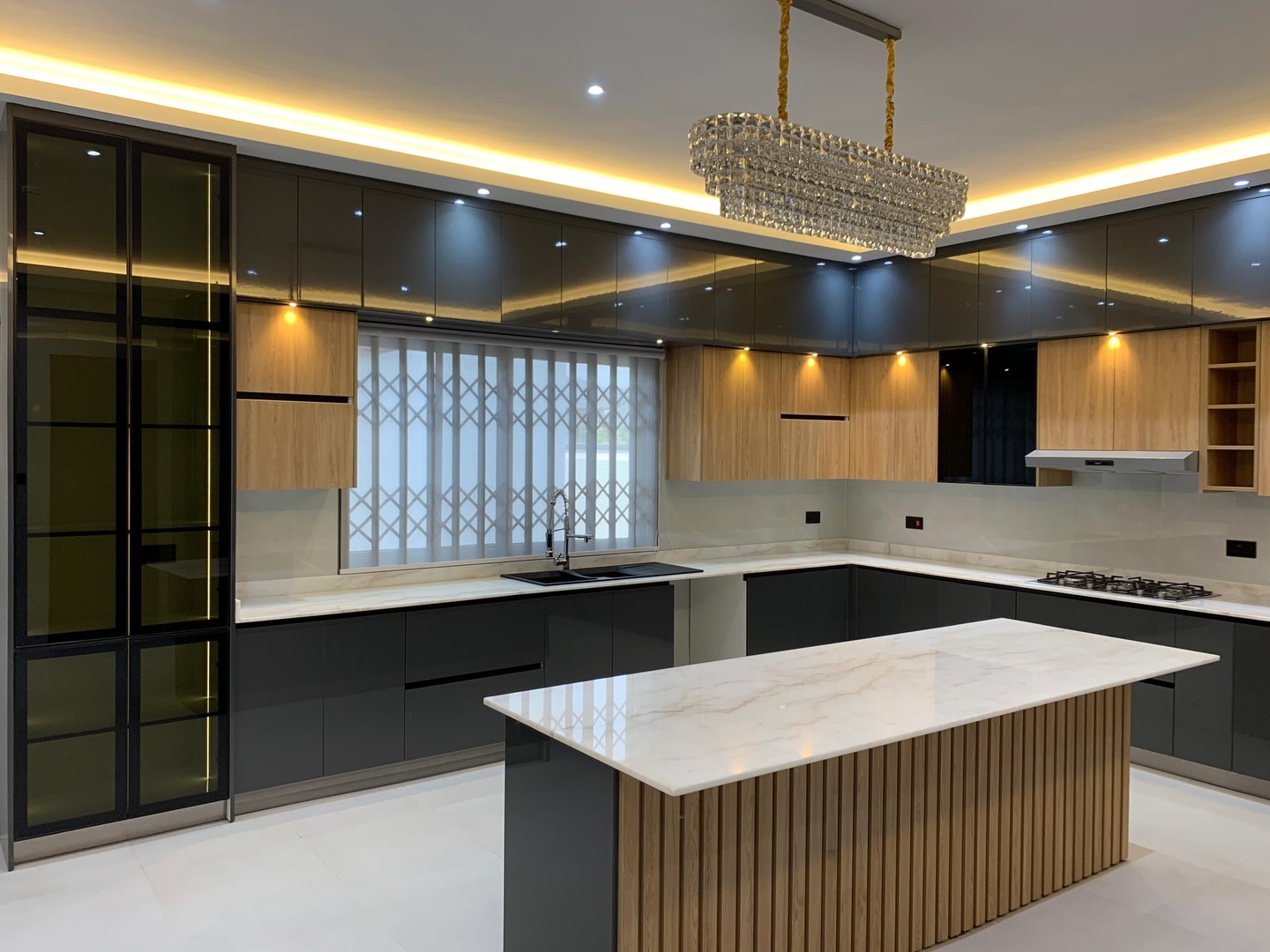 Ella Furniture Facebook ad: Modern, design and innovative KITCHEN made to last!