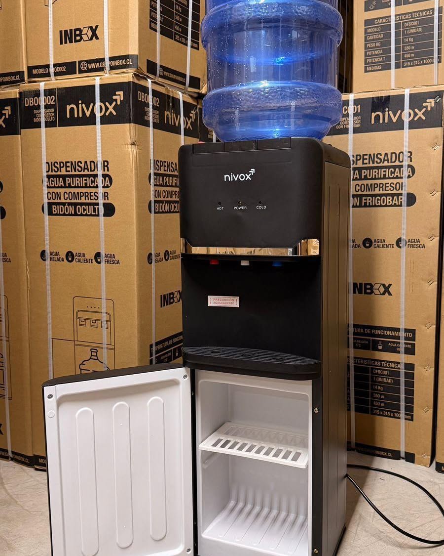 Hernandez Yenifer Facebook ad: Dispensador pedestal eléctrico agua fría y caliente