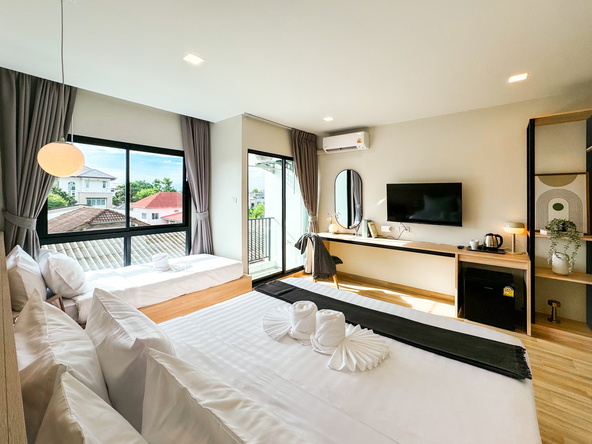 Zense Residence - เซนส์เรสซิเดนซ์ ประชาอุทิศ ราษฎร์บูรณะ Facebook ad