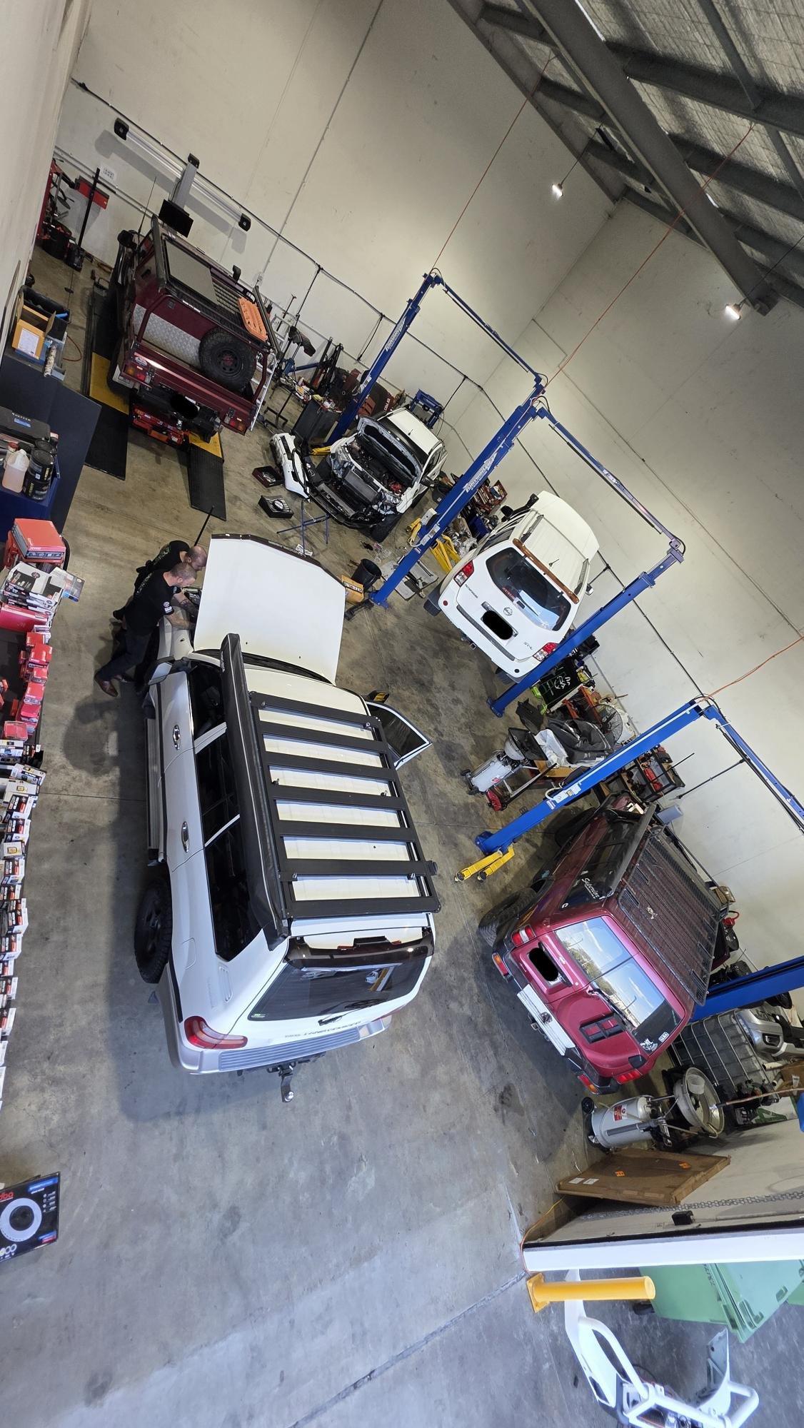Drop Bear Engineering- 4X4 Accessories Facebook ad: Looking for a 4x4 specialist in Brisbane?