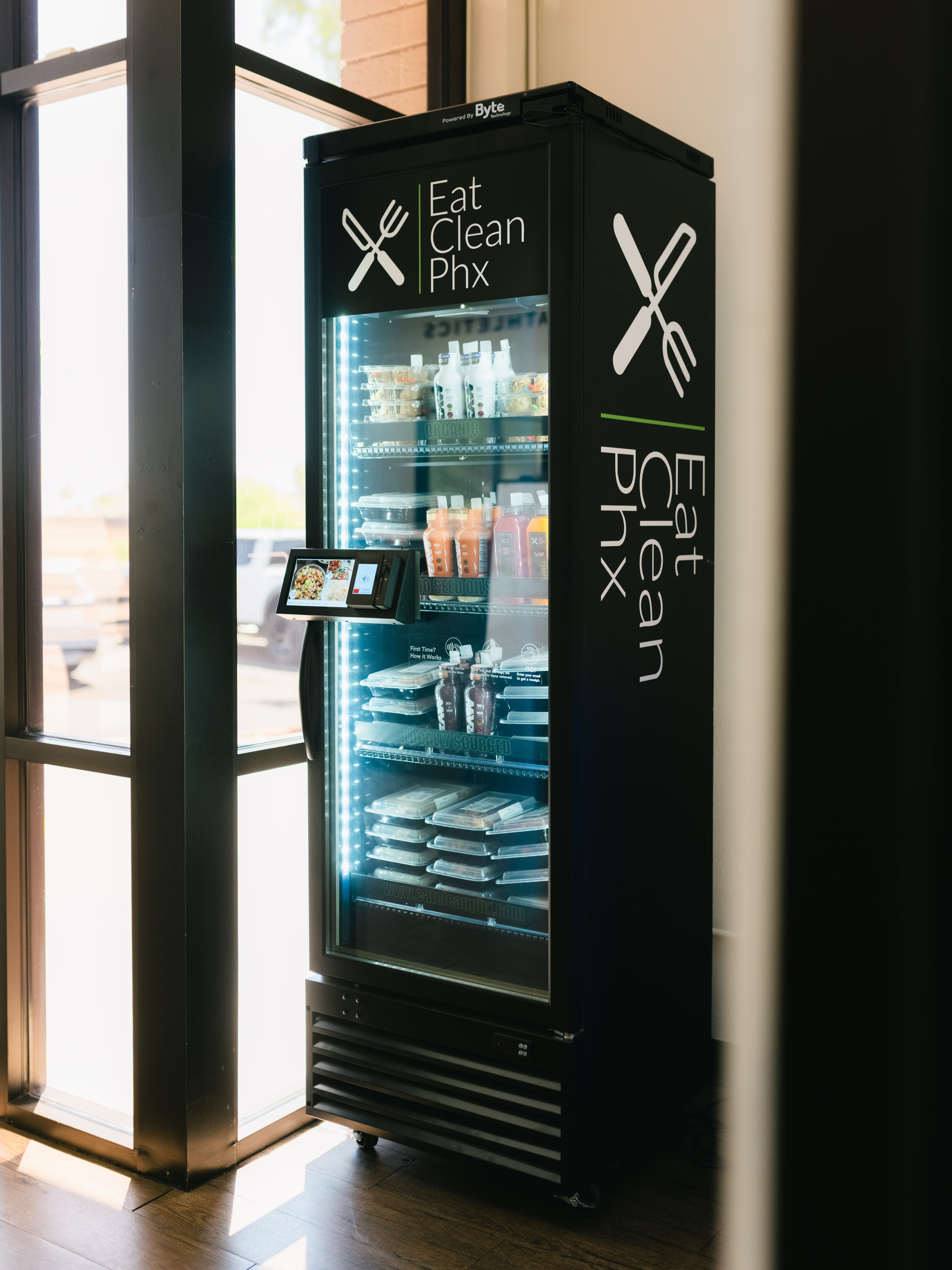 EAT CLEAN PHX Facebook ad