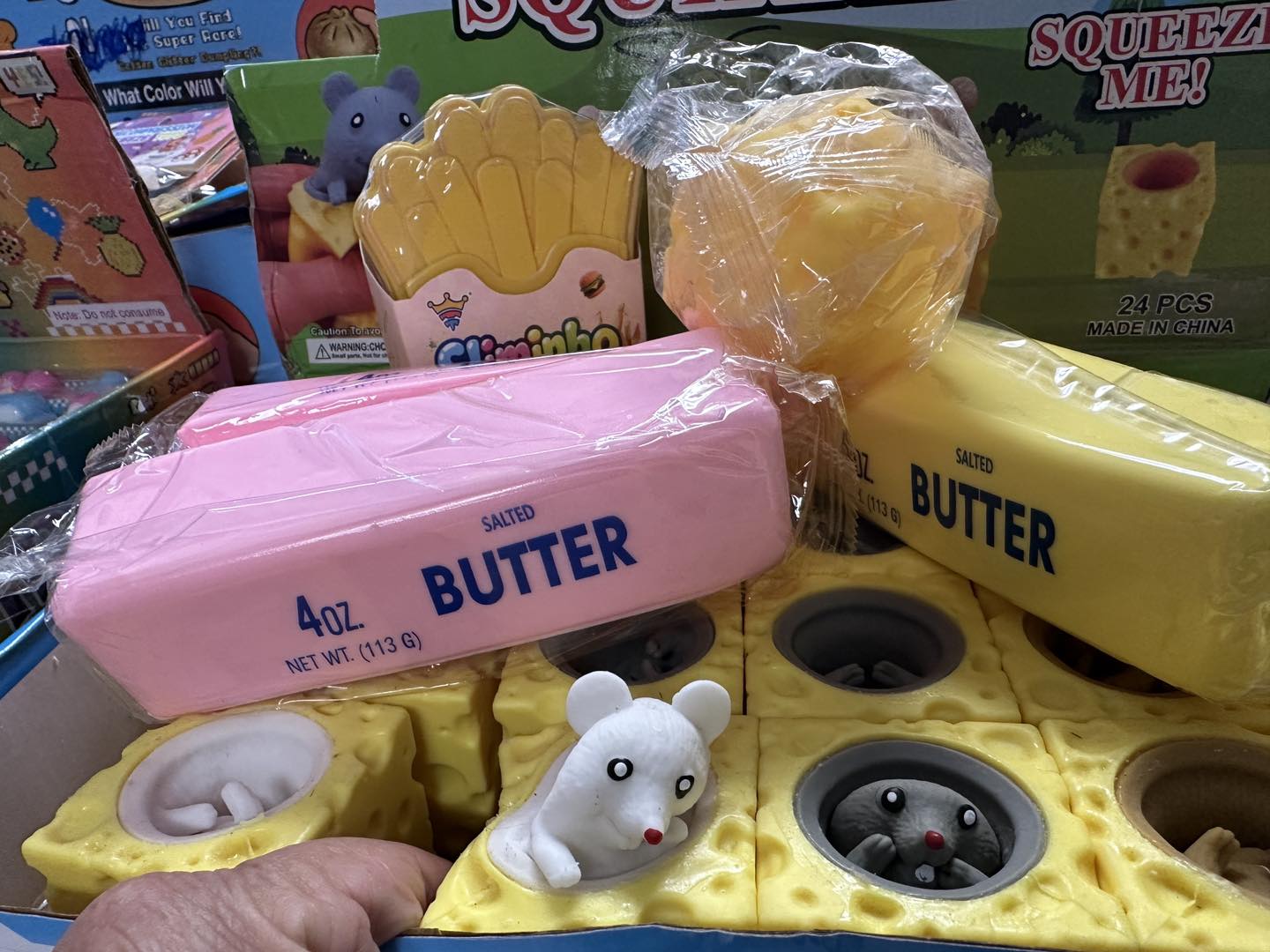 Juguetes-Regalos y Peluches Facebook ad: ¡LO NUEVO, LO DIVERTIDO Y LO QUE NUNCA…