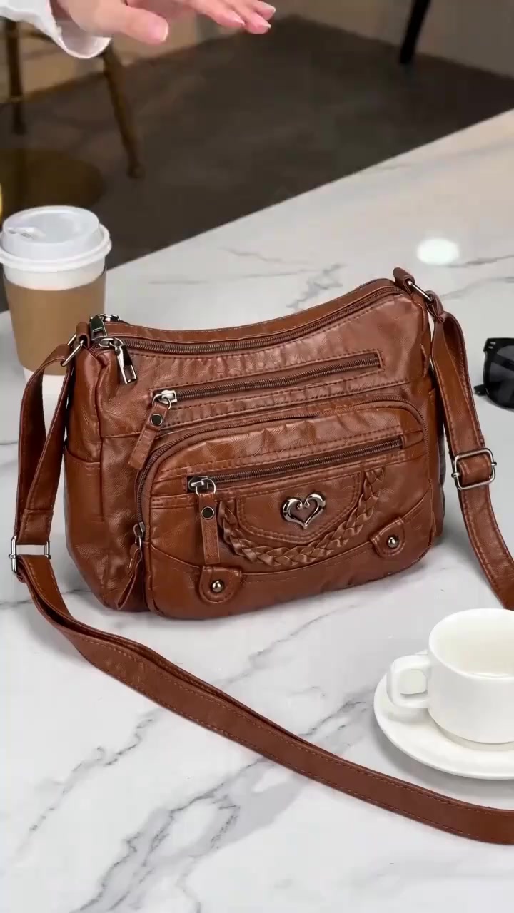 Rablaisie cool Facebook ad: Your Go-To Everyday Bag, Sleek, Functional & Totally…