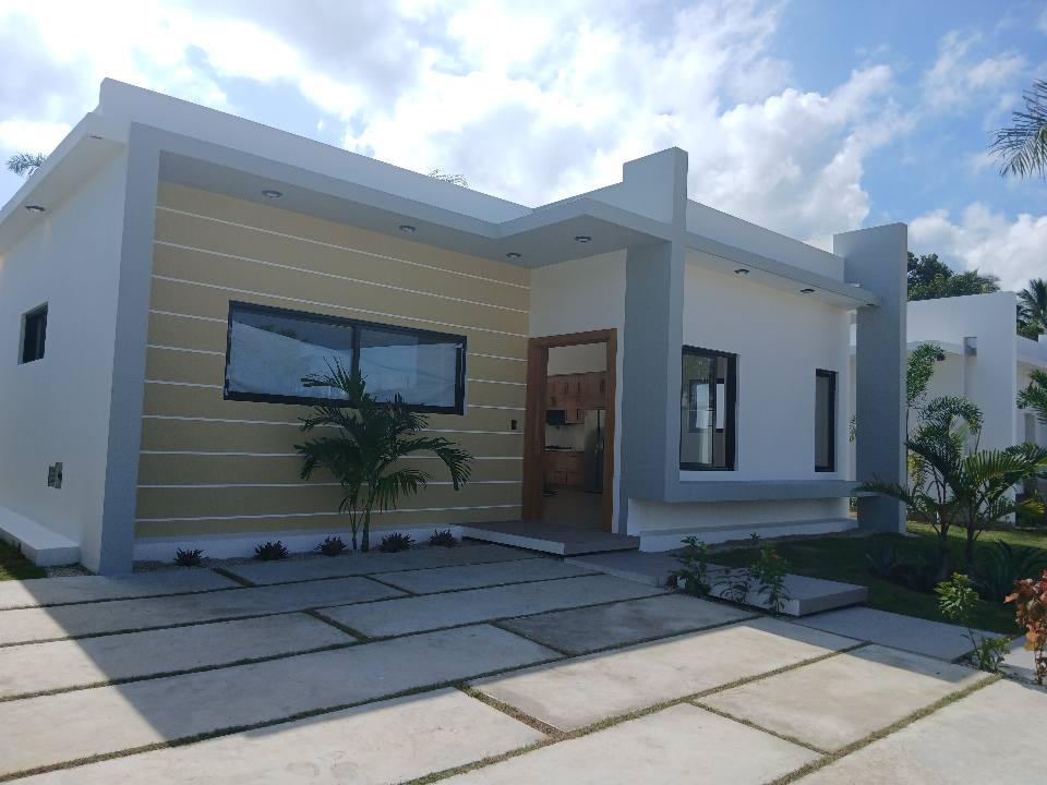 July Caron Facebook ad: Kite beach Cabarete Financing available