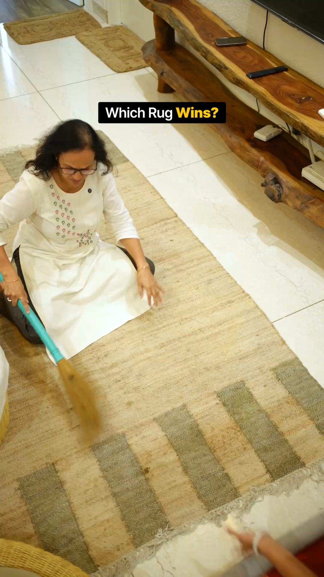 PittariSpaces Facebook ad: Flat 50% Off on Gold-Pressed Luxury Rugs