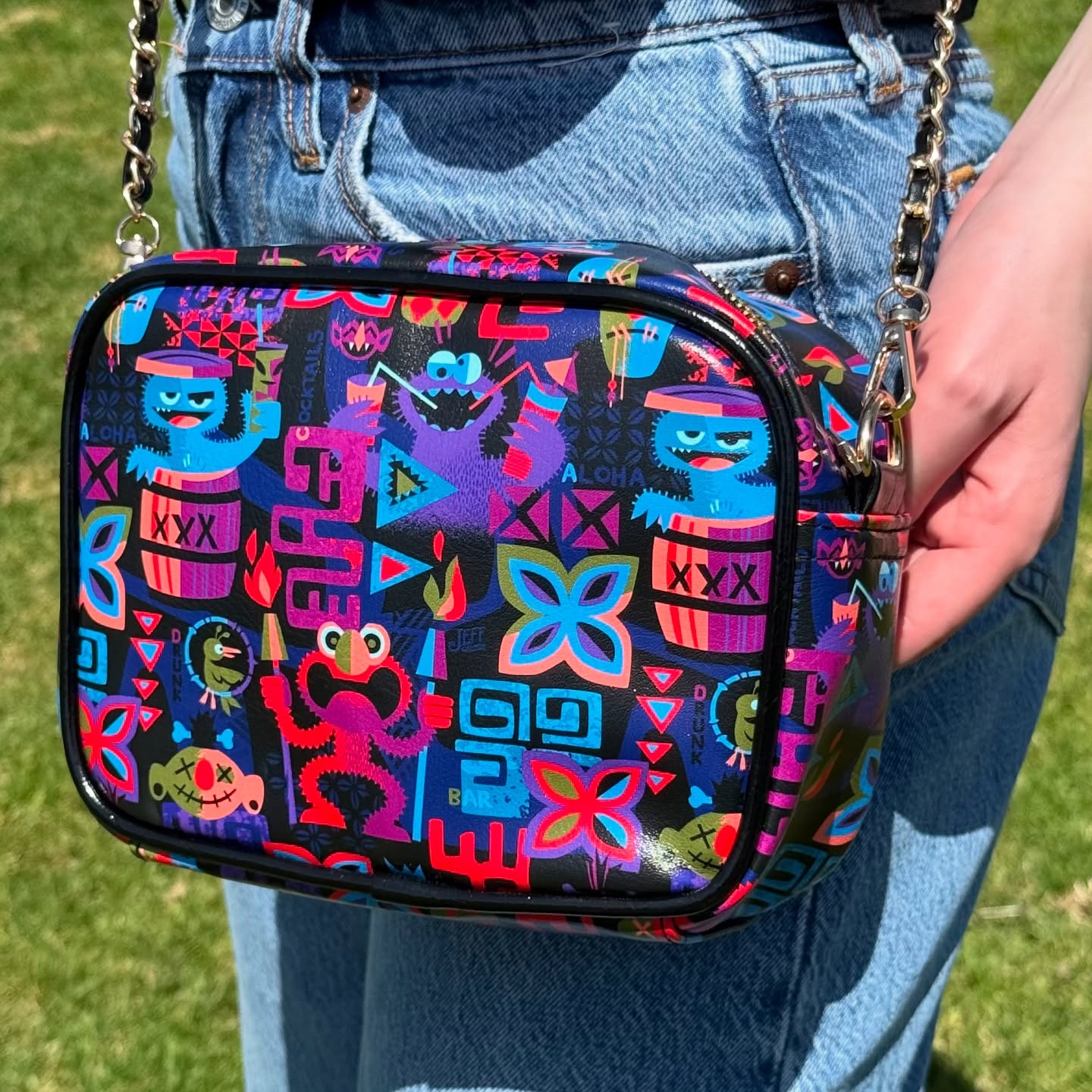 Jeff Granito Facebook ad: Introducing my new crossbody bags.